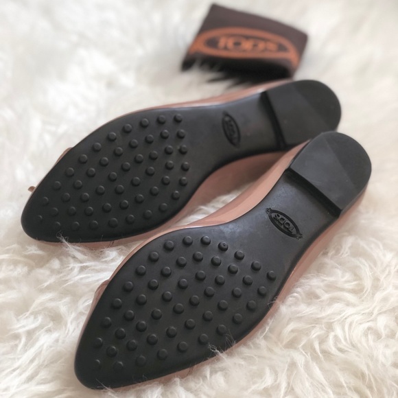 ♥️Moving Sale♥️ Tod’s ballerina patent leather shoes - Picture 2 of 6